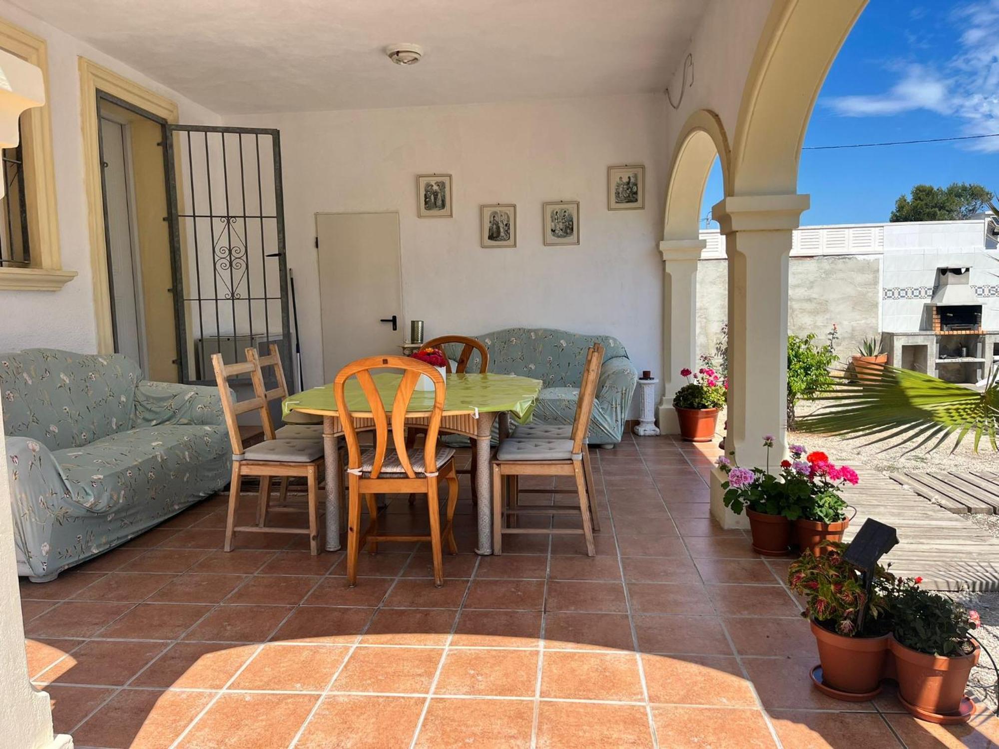 Hostal The House Les Deveses Exterior foto